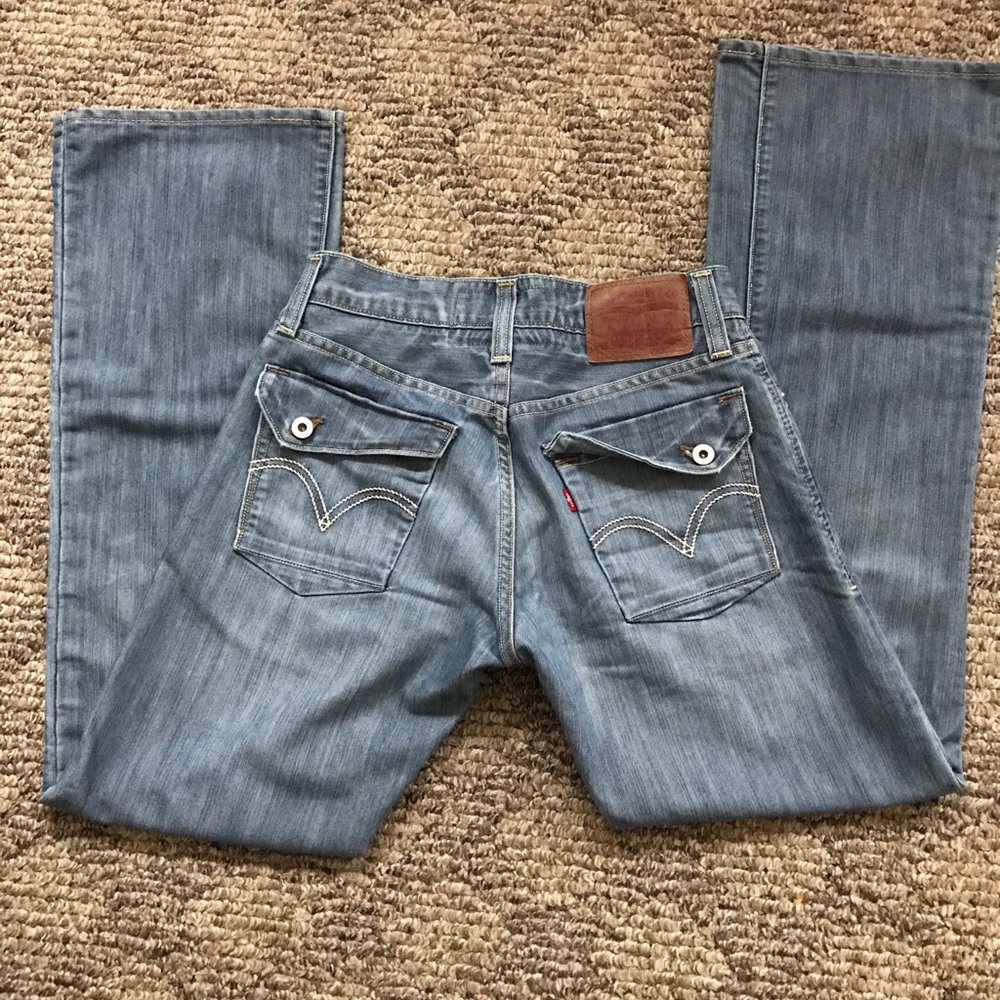 LEVI 527 29/32